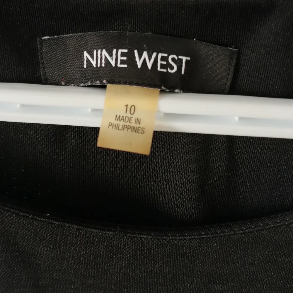 2 for 30$..NINE WEST dress. Ptp:20" - Picture 2 of 5